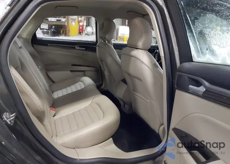 2018 Ford Fusion Se z USA, uszkodzony, nr VIN 3FA6P0HD3JR171474